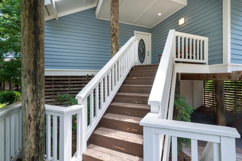 2221 Oyster Catcher Court House in Johns Island