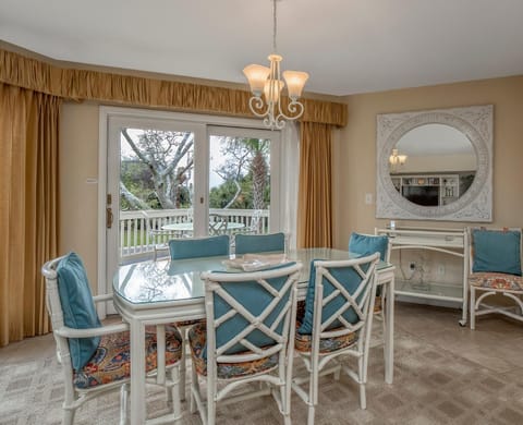 724 Spinnaker Beach Villa House in Seabrook Island