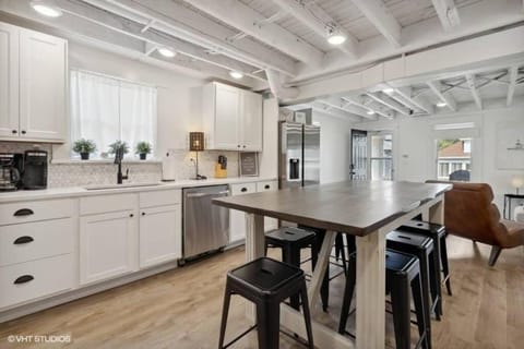 Lg-Group Oasis Near Beach w/Firepit; Pets OK Apartment in Michigan City