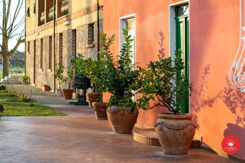 Fattoria Battilana Country House in Carrara
