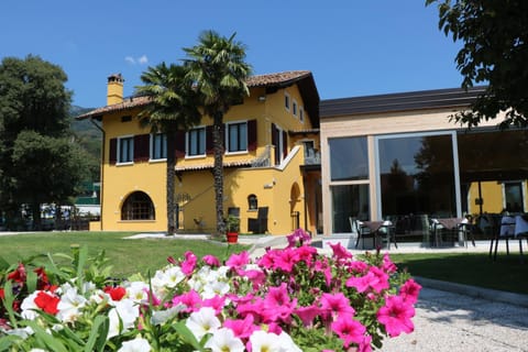 LOCANDA DAL BARBA Bed and Breakfast in Trentino-South Tyrol
