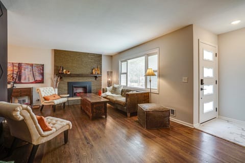 Pet-Friendly Minneapolis Home about 8 Mi to Downtown! House in Minneapolis