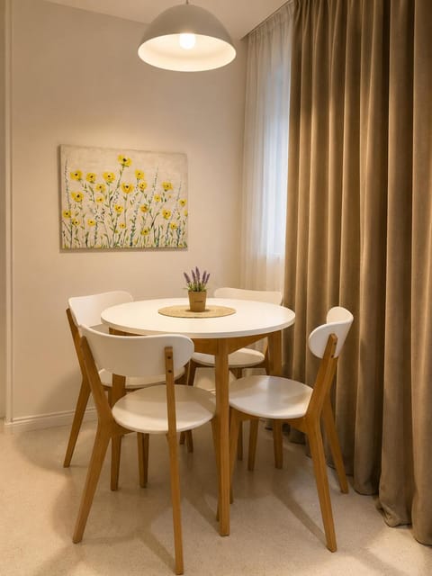 Living room, Seating area, Dining area