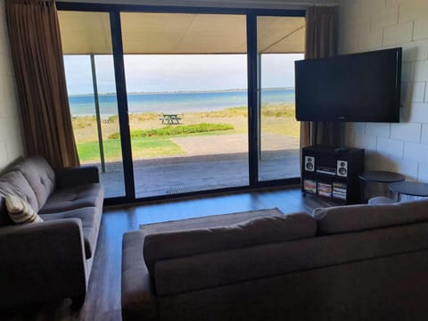 Living room, Sea view