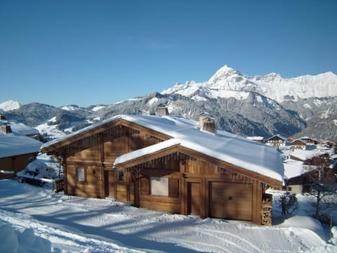 Confortable chalet 12 personnes avec WiFi et parking, près des pistes - FR-1-733-25 Chalet in Haute-Savoie