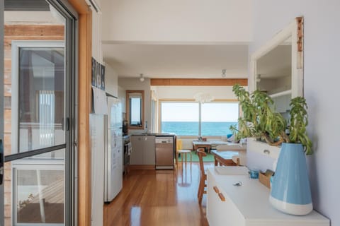 Awesome Beach House Bicheno House in Bicheno