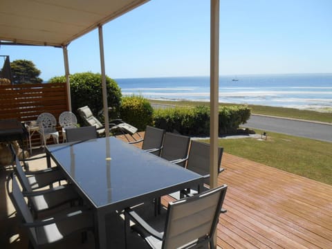 Patio, Sea view