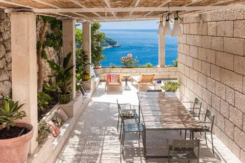 Patio, Natural landscape, Summer, View (from property/room), Balcony/Terrace, Balcony/Terrace, Dining area, Sea view, Sea view, older children, internet