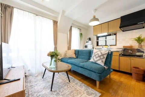 TV and multimedia, Kitchen or kitchenette, Living room, Dining area, oven