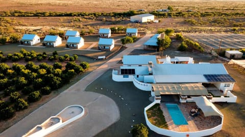 Property building, Bird's eye view, Swimming pool