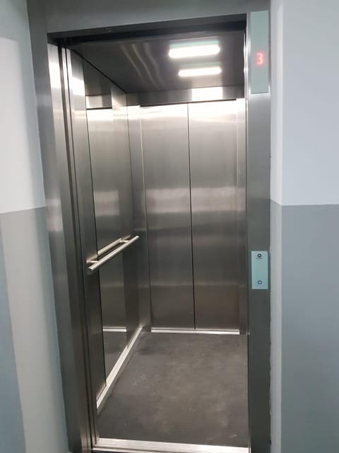 elevator