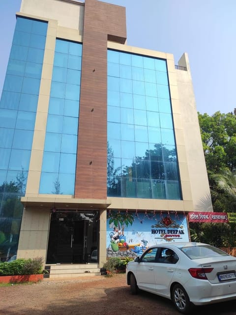 Property building, Parking