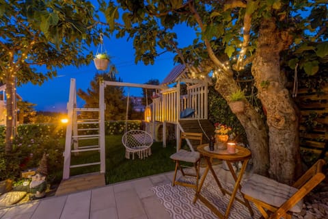 Patio, Spring, Night, Garden, Garden view