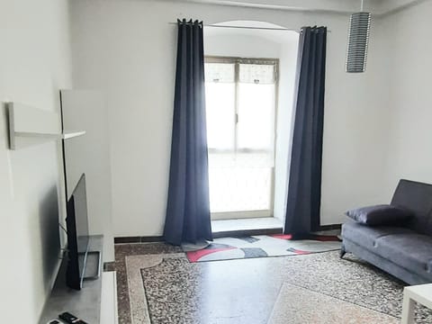 Ferry House Two Apartment in La Spezia