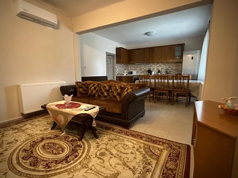 Sakis Meteora Home Apartment in North Macedonia