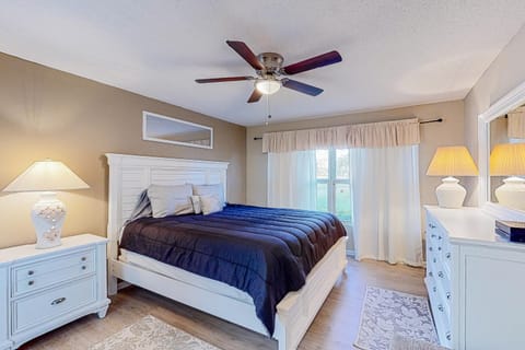 Vista Verde North 141 House in Isla del Sol