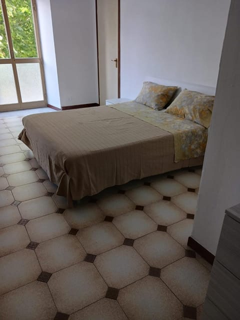 Ferry House Apartment in La Spezia