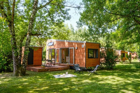 Natural landscape, Garden, View (from property/room), Garden view, River view