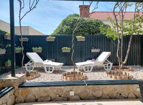 Garden, Balcony/Terrace, Garden view, sunbed