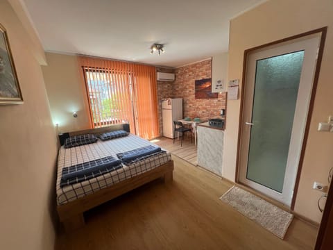 Communal lounge/ TV room, Bed