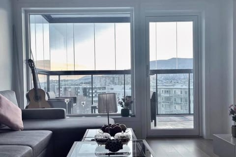 New Magnificent view apartment Near the centre Apartment in Tromso