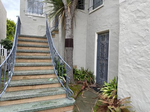 Spacious Private Suite ParksBoatingGolf Apartment in San Francisco