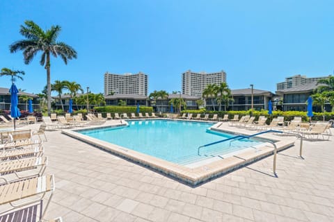 South Seas C-311 Apartment in Marco Island