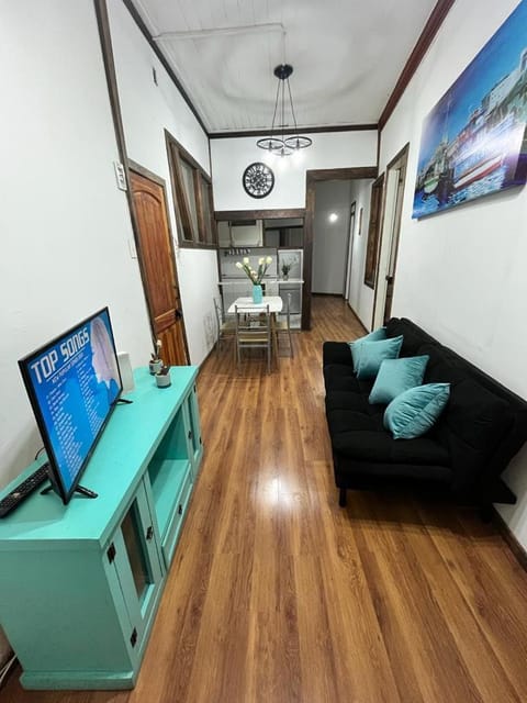 Communal lounge/ TV room, Communal lounge/ TV room, TV and multimedia, Living room, Evening entertainment