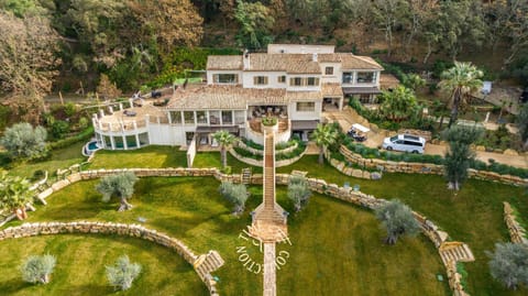 Domaine du Manouiyé by Time Off Collection Apartment in Gassin