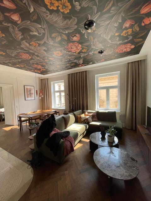 Tyzenhauz Villas Villa in Krakow