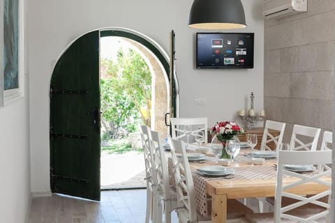 Charming stone villa Silva House in Tučepi