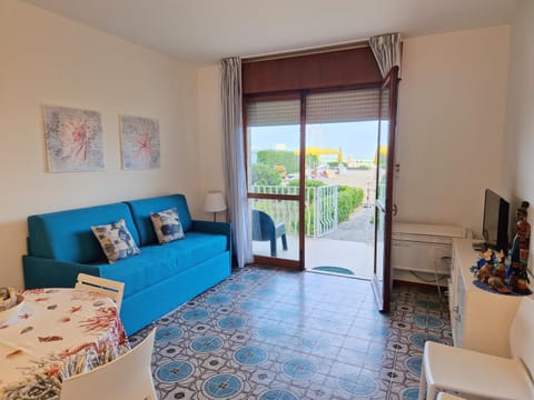 TV and multimedia, Living room, Dining area, Garden view, Sea view, heating