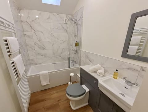 Birchwood Bothy House in Pitlochry