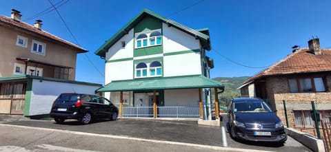 Property building, Parking