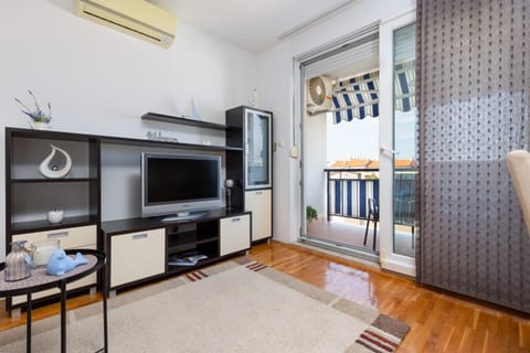 Karlita Apartment Apartment in Šibenik-Knin County, Croatia