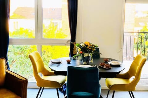 Luxury à 10mn du Centre de Paris & Free Parking Apartment in Vitry-sur-Seine
