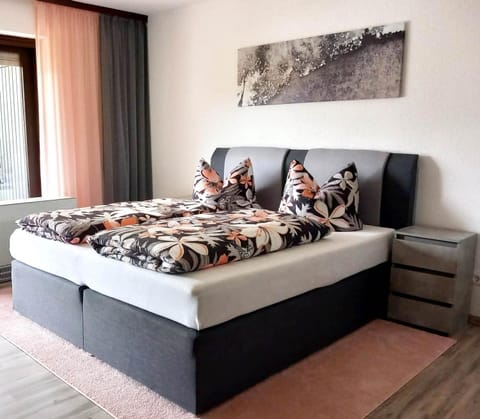 Living room, Bedroom