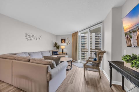 Oceanfront Condo Huge Pools Top Rated Ocean Creek Resort House in Briarcliffe Acres