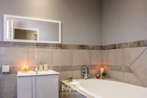 * 281 Golden Mile Boulevard House in Western Cape