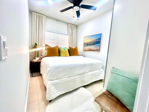 Photo of the whole room, fireplace