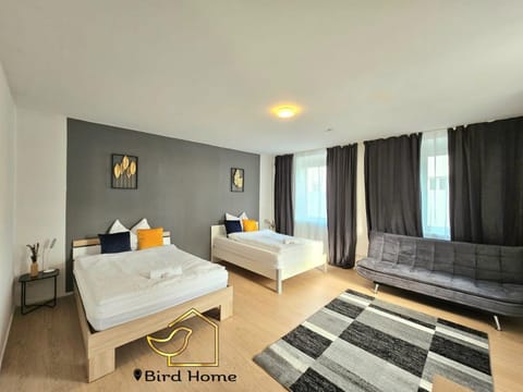 Bird Home Room 4 Apartment in Klagenfurt