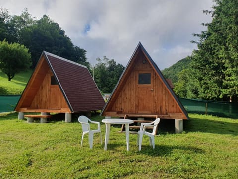 GLAMPING HOUSE ˇVITAˇ Luxury tent in Friuli-Venezia Giulia