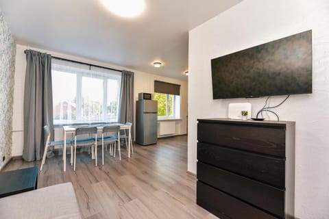 TV and multimedia, Dining area