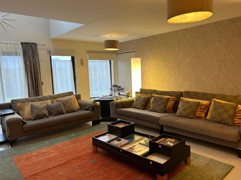 Modern 4 Bedroom House Ring of Kerry -Killarney House in County Kerry