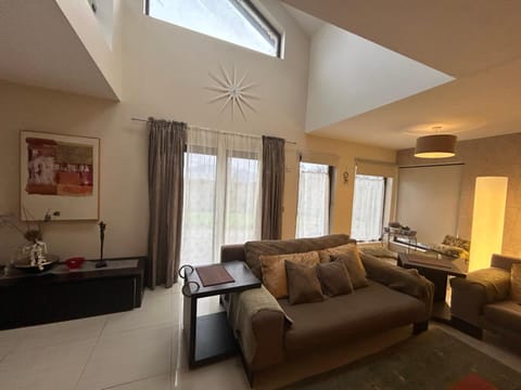 Modern 4 Bedroom House Ring of Kerry -Killarney House in County Kerry