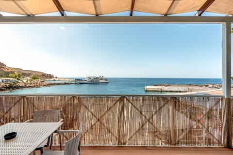 Patio, Natural landscape, View (from property/room), Balcony/Terrace, Sea view