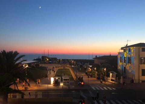 Balcony/Terrace, Sunset