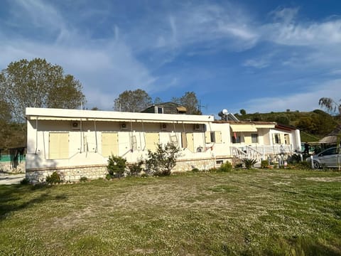 Property building, Parking
