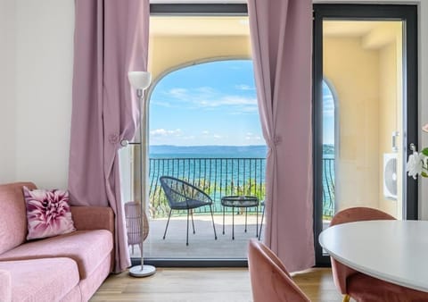 Property building, Bird's eye view, View (from property/room), Lake view