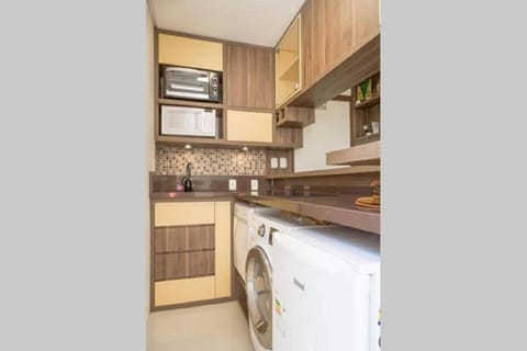 oven, washing machine, kitchen